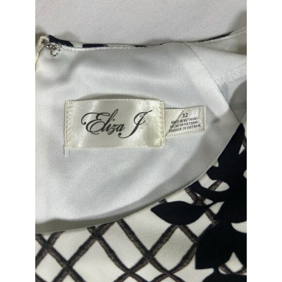 Eliza J Floral Shift Dress Womens Size 12 Black White Classic Round Neck - Picture 4 of 10